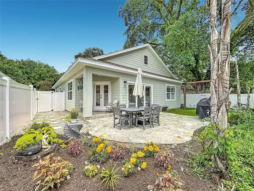 2003 Donnelly Place Mount Dora FL 32757