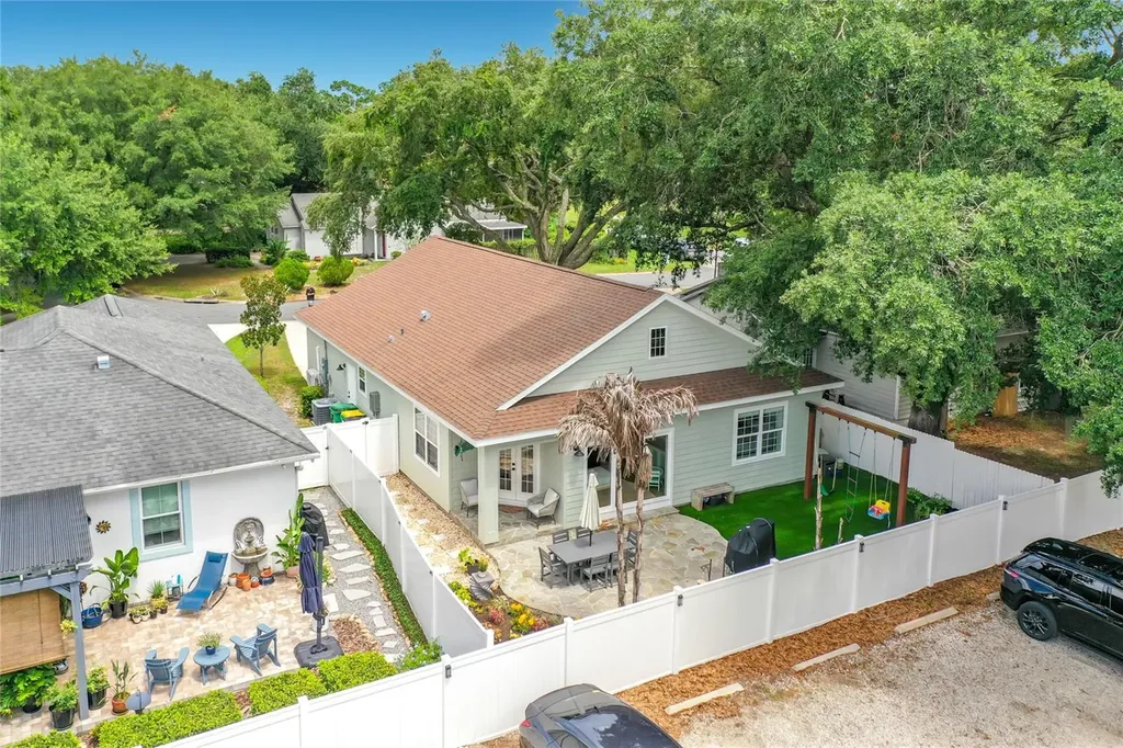 2003 Donnelly Place Mount Dora FL 32757
