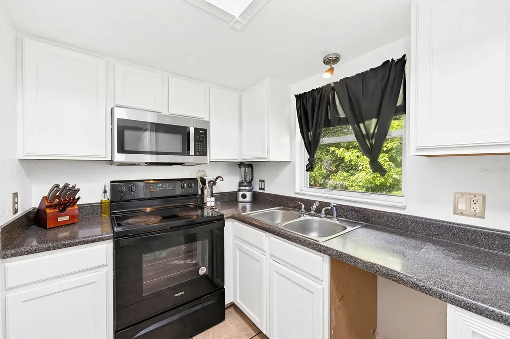 4336 Hector Court Orlando FL 32822