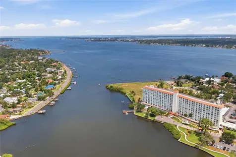 202 12th Avenue E Bradenton FL 34208