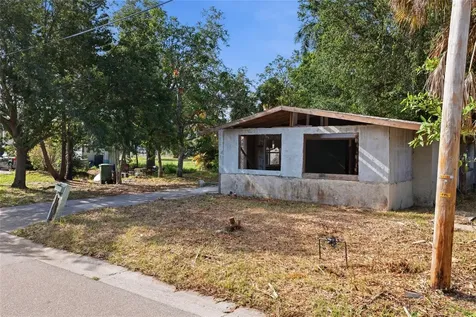 202 12th Avenue E Bradenton FL 34208