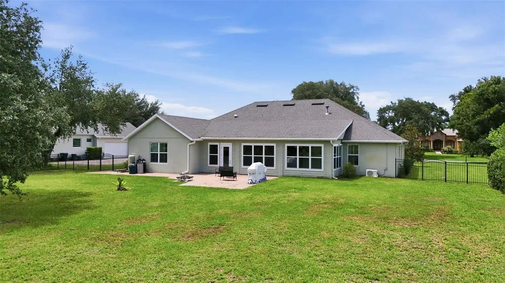4526 Claire Rose Court Mount Dora FL 32757