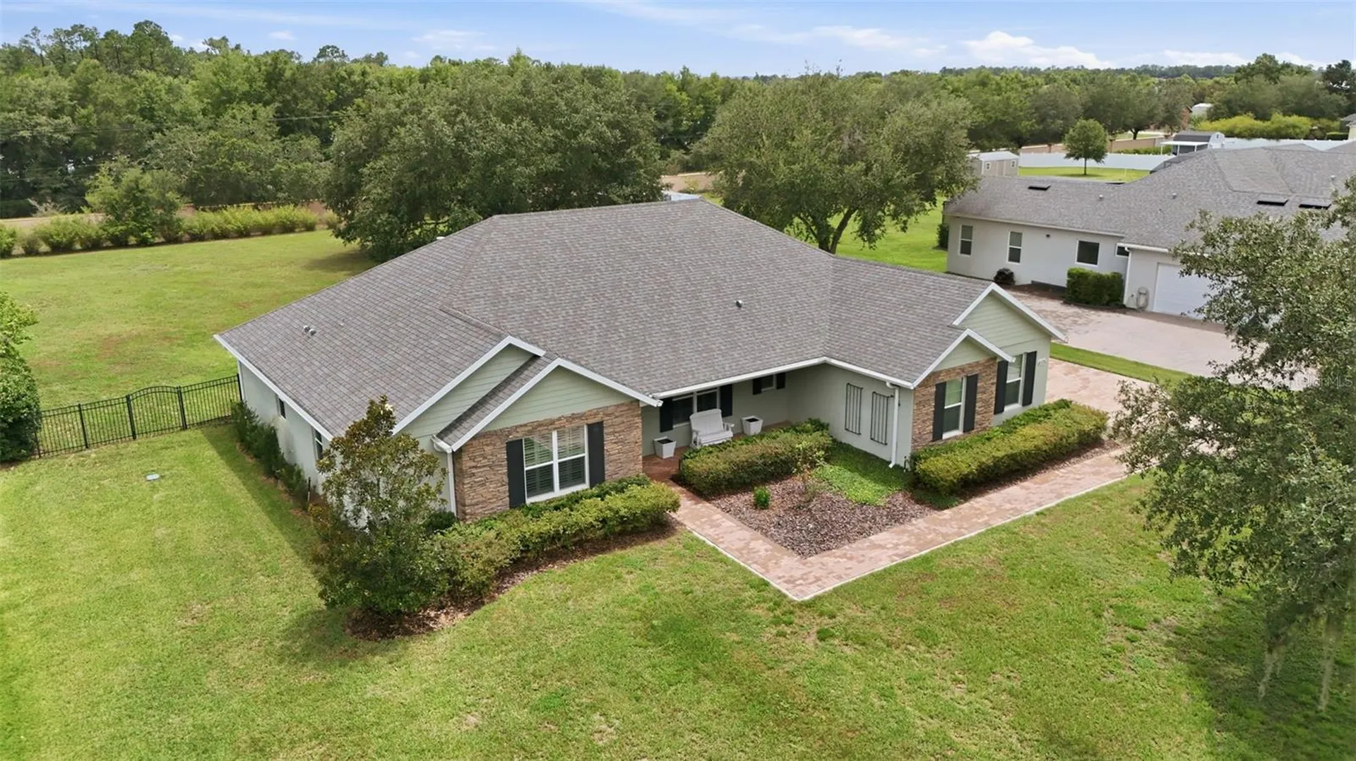4526 Claire Rose Court Mount Dora FL 32757