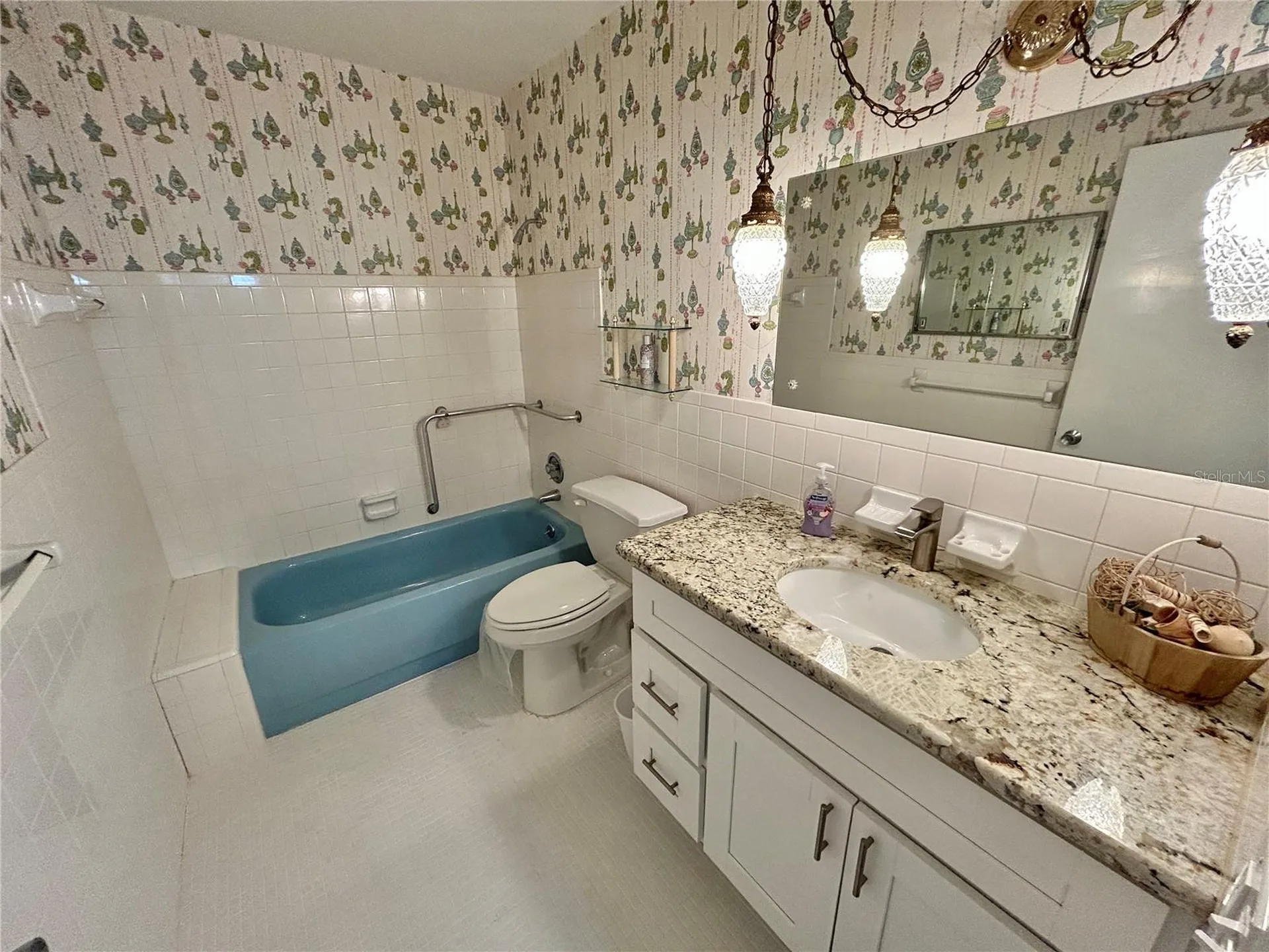 2070 World Parkway Boulevard Clearwater FL 33763