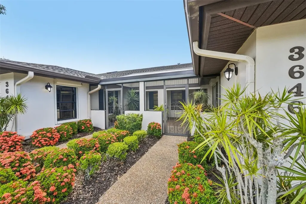3646 Gleneagle Drive Sarasota FL 34238