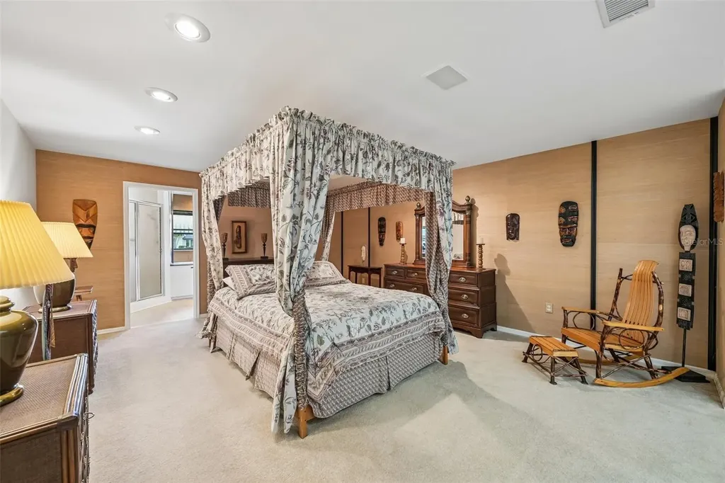 3646 Gleneagle Drive Sarasota FL 34238