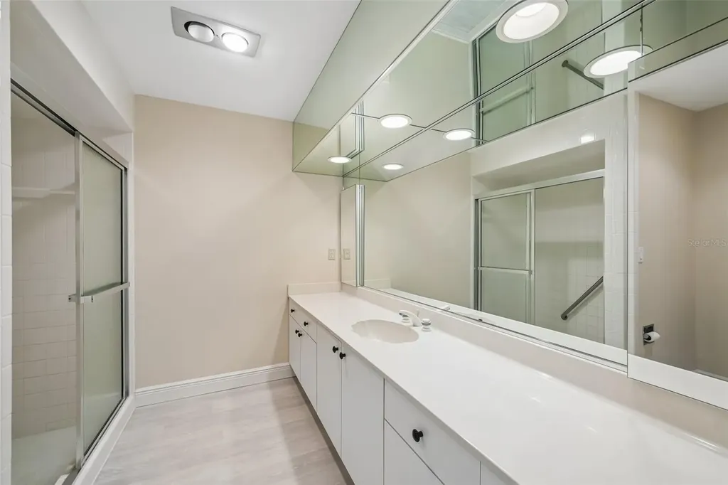 3646 Gleneagle Drive Sarasota FL 34238