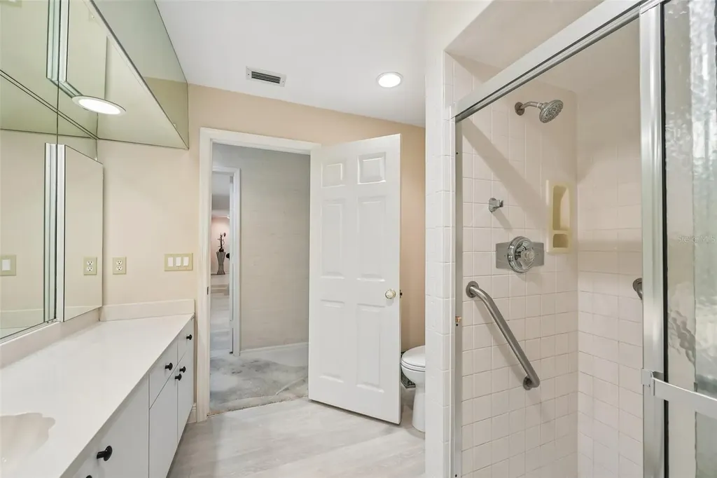 3646 Gleneagle Drive Sarasota FL 34238