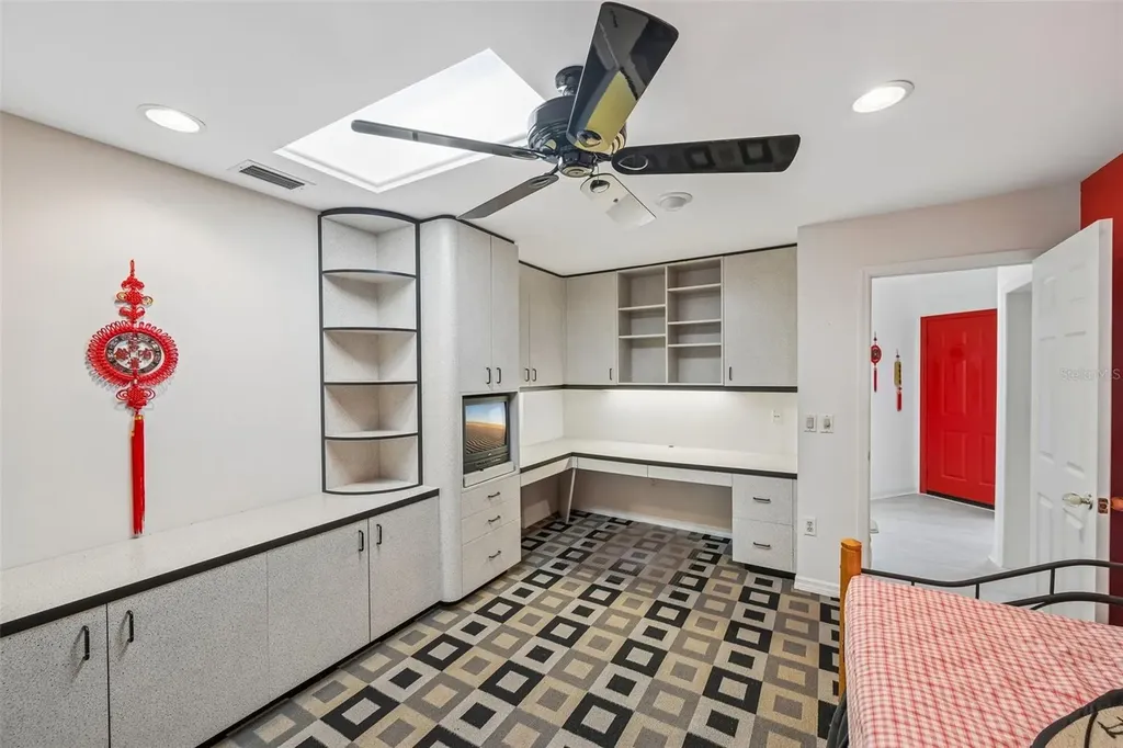 3646 Gleneagle Drive Sarasota FL 34238