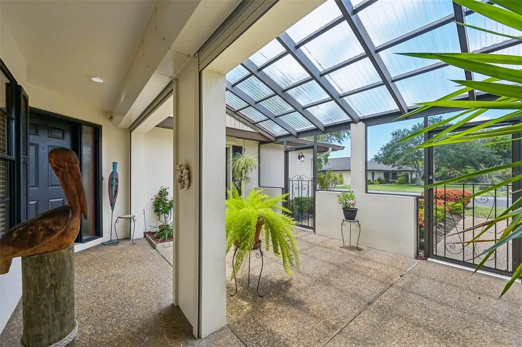 3646 Gleneagle Drive Sarasota FL 34238