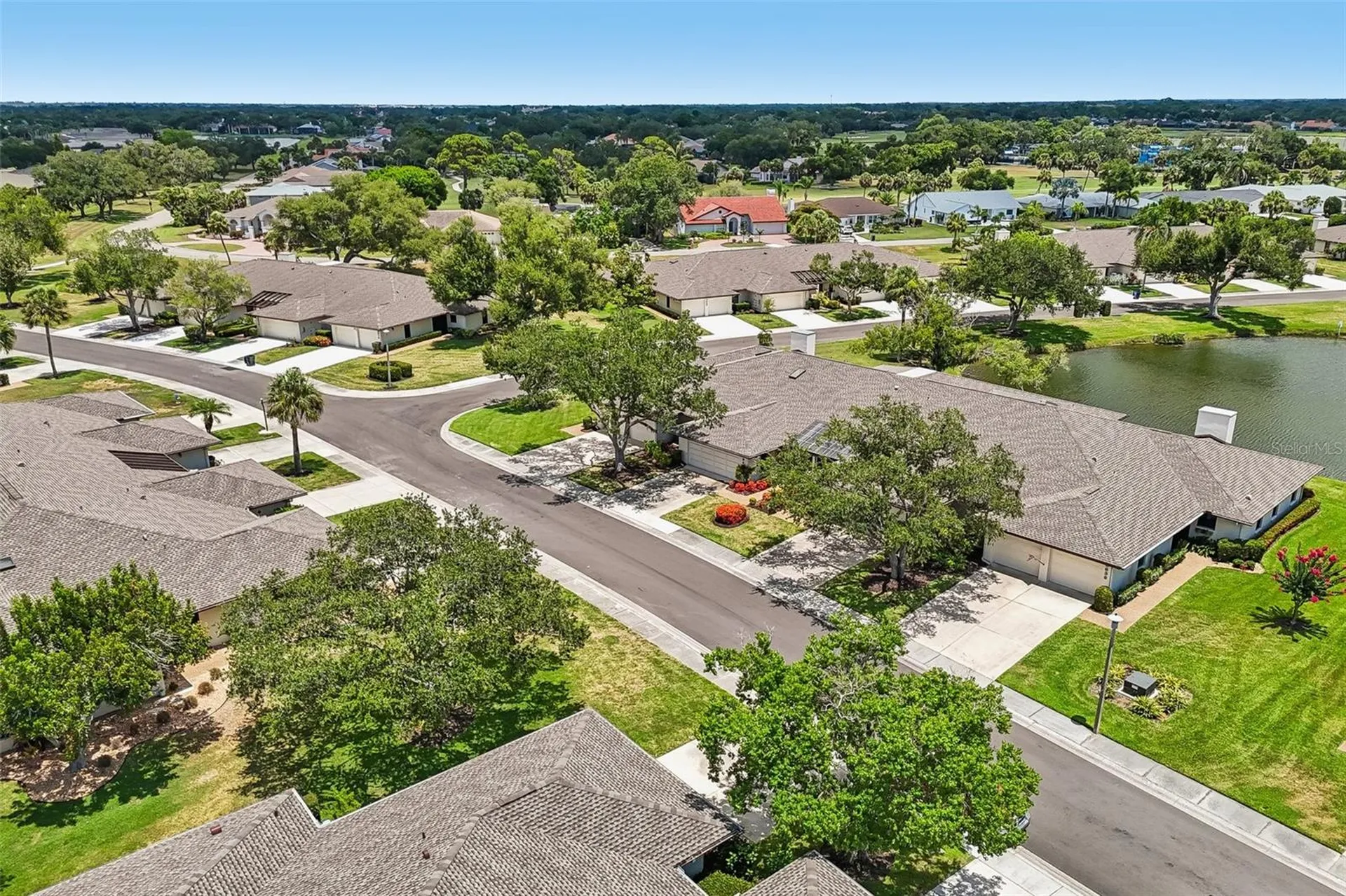 3646 Gleneagle Drive Sarasota FL 34238