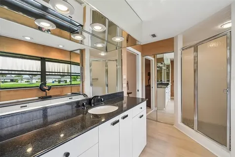 3646 Gleneagle Drive Sarasota FL 34238