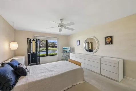 3646 Gleneagle Drive Sarasota FL 34238