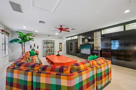 3646 Gleneagle Drive Sarasota FL 34238