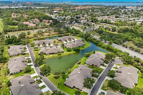 3646 Gleneagle Drive Sarasota FL 34238
