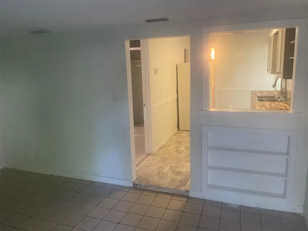 776 27th Avenue N St Petersburg FL 33704