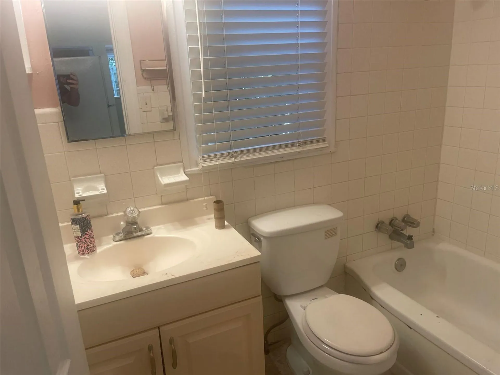 776 27th Avenue N St Petersburg FL 33704
