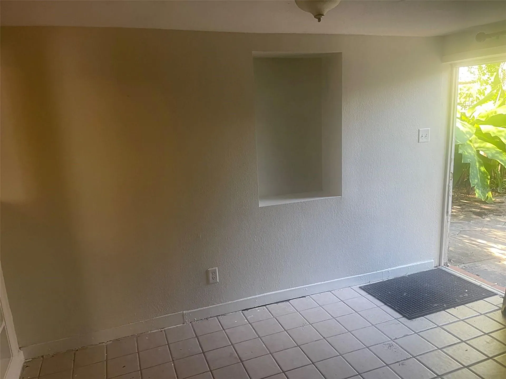 776 27th Avenue N St Petersburg FL 33704