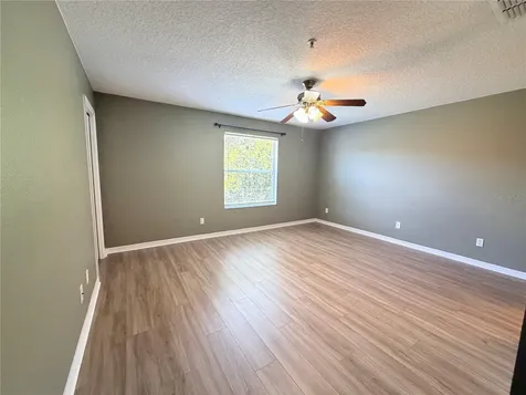 290 Glowing Peace Lane Orlando FL 32824