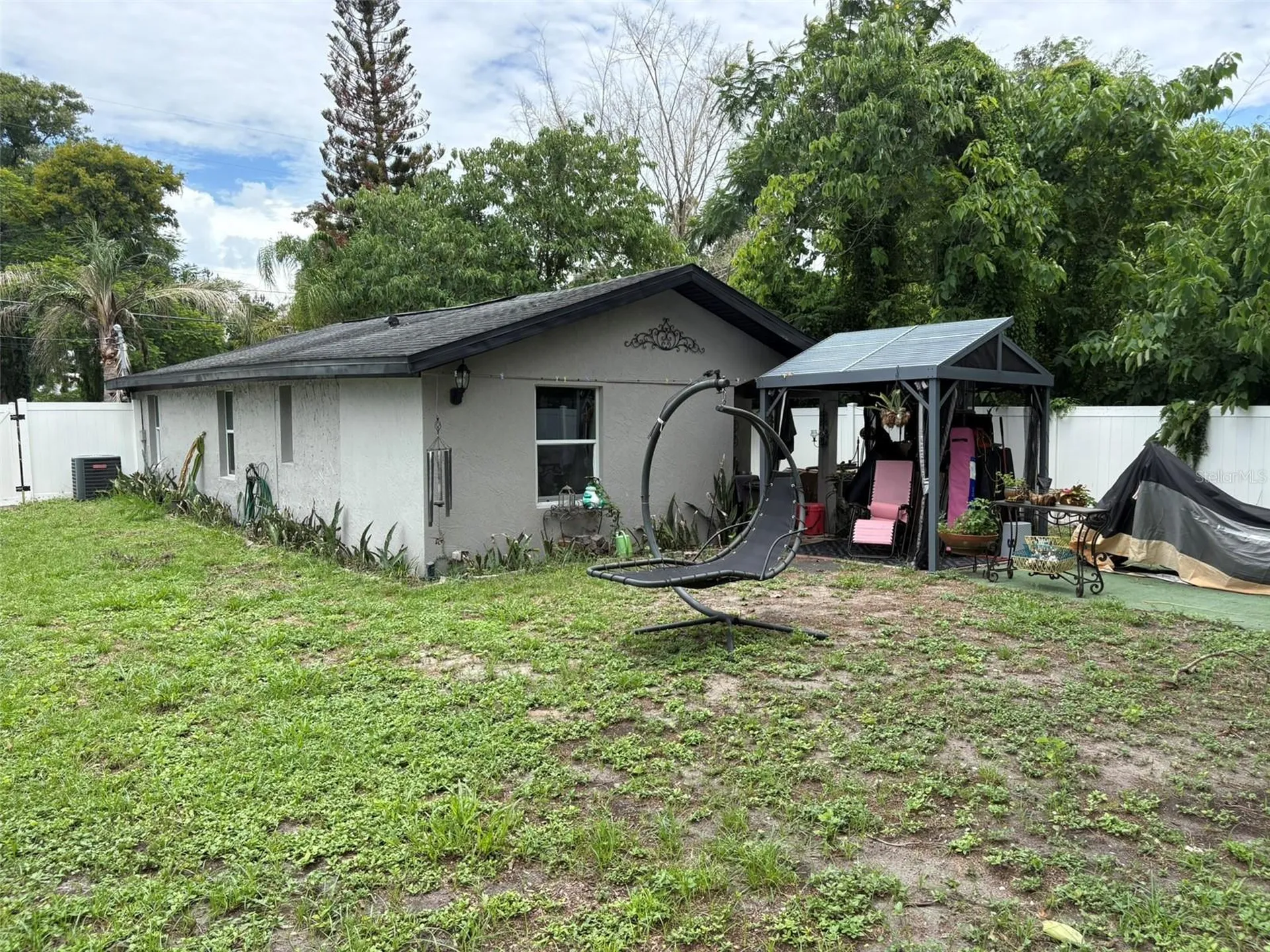 2415 Mayer Street Orlando FL 32806