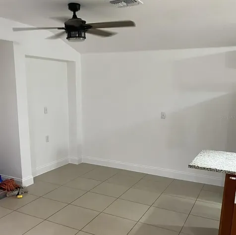 2415 Mayer Street Orlando FL 32806