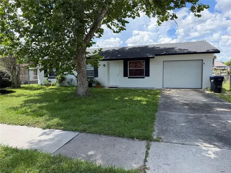 14109 Newcomb Avenue Orlando FL 32826