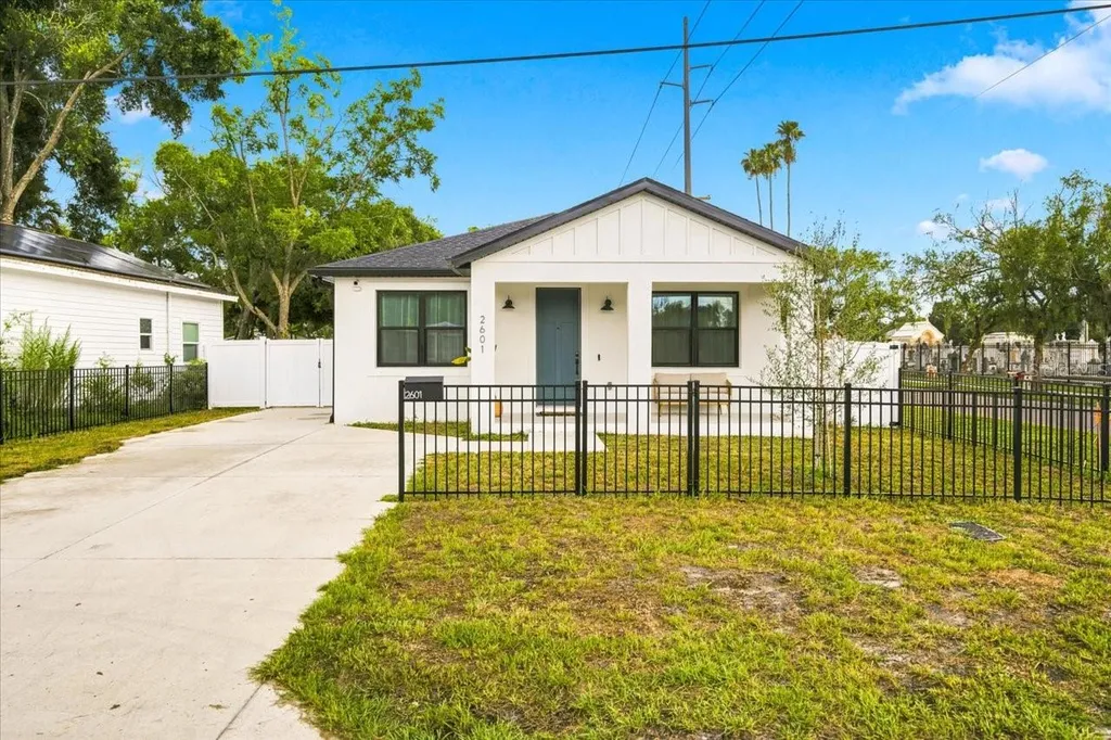 2601 E 24th Avenue Tampa FL 33605
