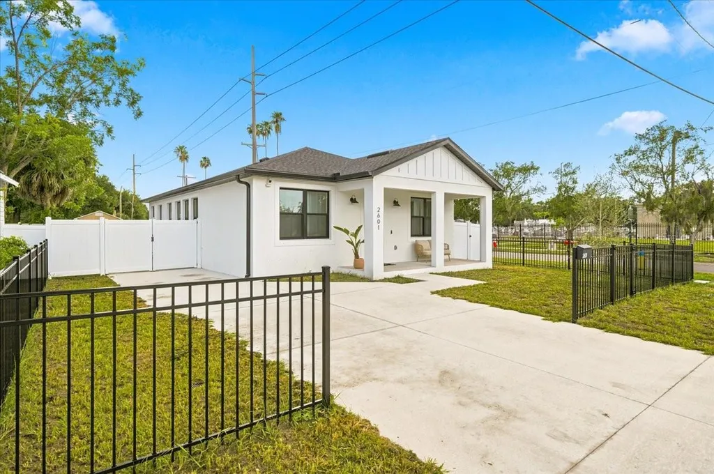 2601 E 24th Avenue Tampa FL 33605