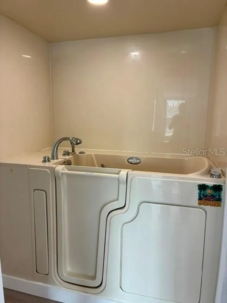 28 Azalea Drive Ormond Beach FL 32176