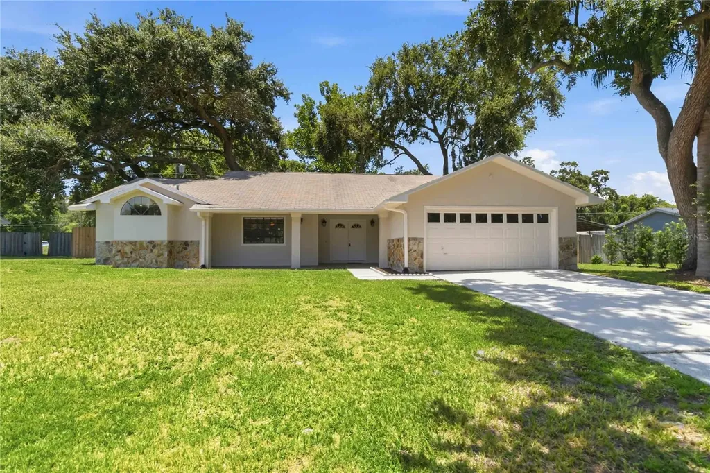 1534 Frances Street Kissimmee FL 34744