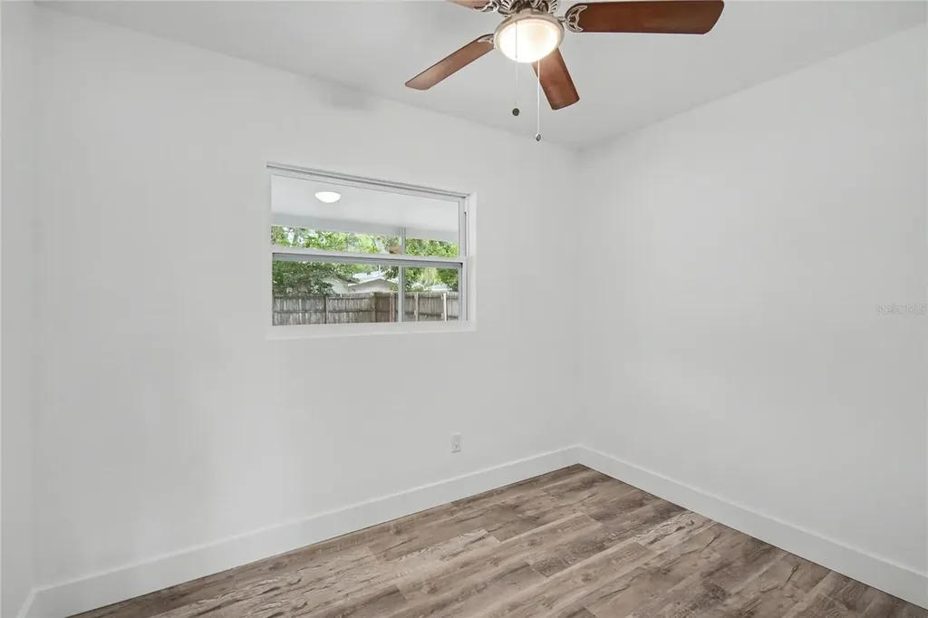 1423 18th Street W Bradenton FL 34205
