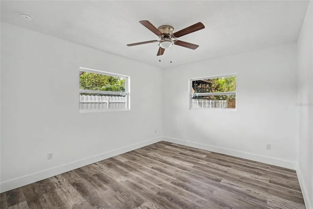 1423 18th Street W Bradenton FL 34205