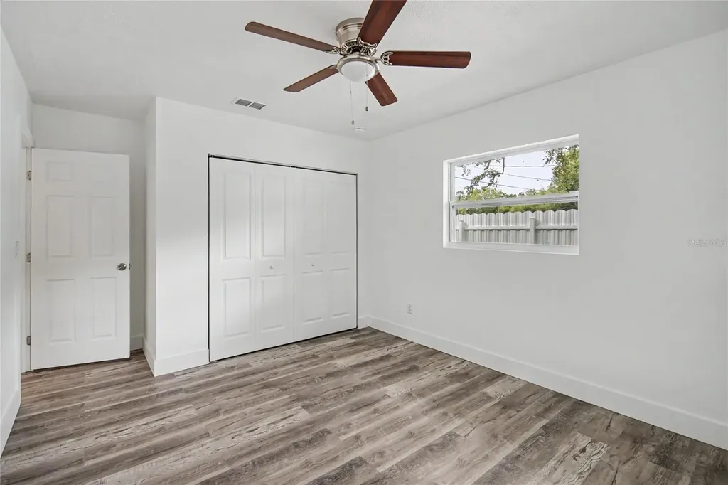 1423 18th Street W Bradenton FL 34205