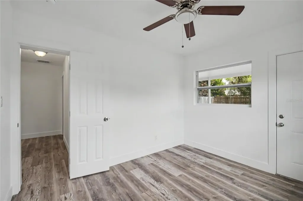 1423 18th Street W Bradenton FL 34205