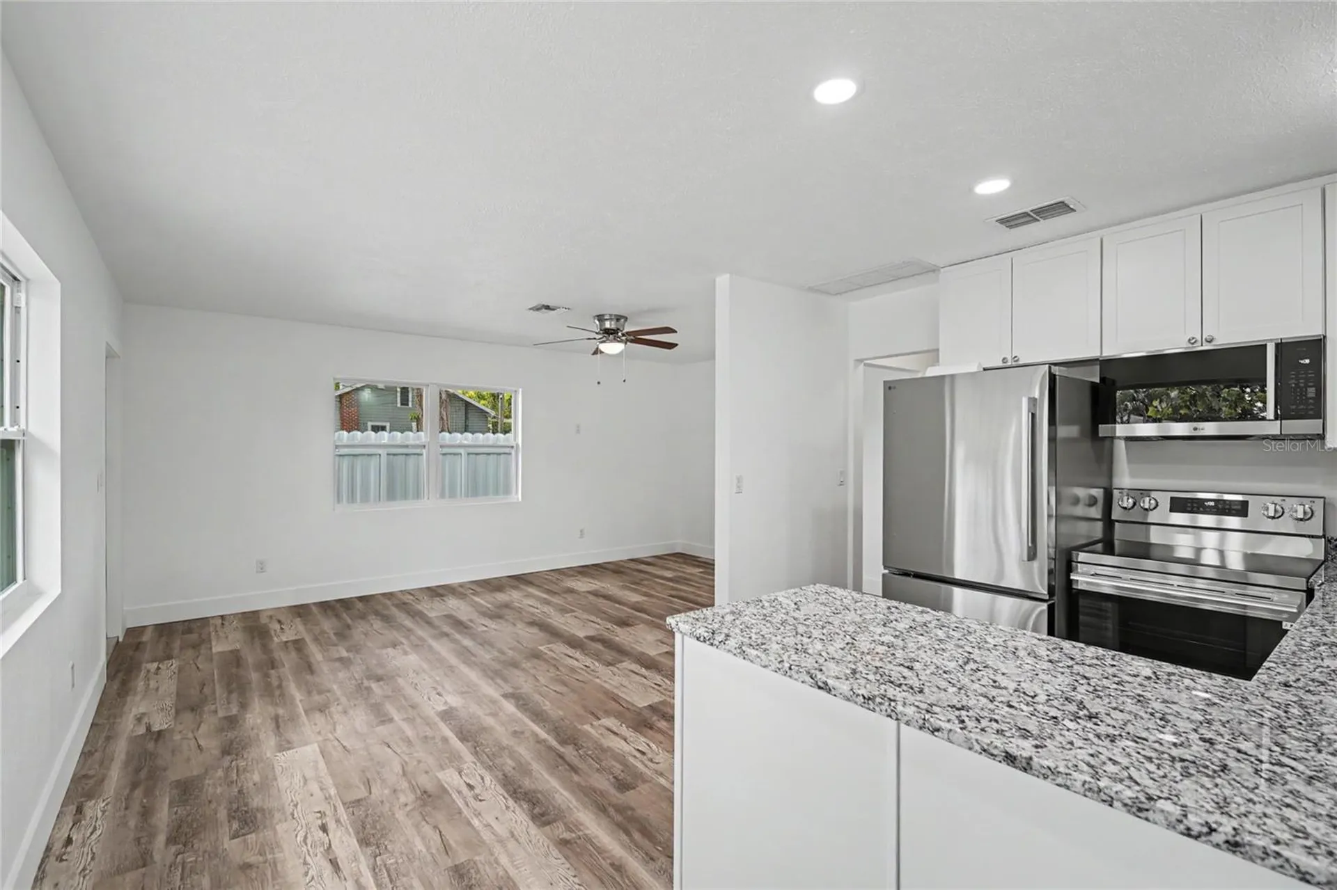 1423 18th Street W Bradenton FL 34205