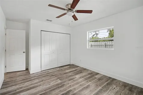 1423 18th Street W Bradenton FL 34205