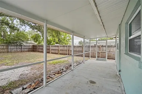 1423 18th Street W Bradenton FL 34205