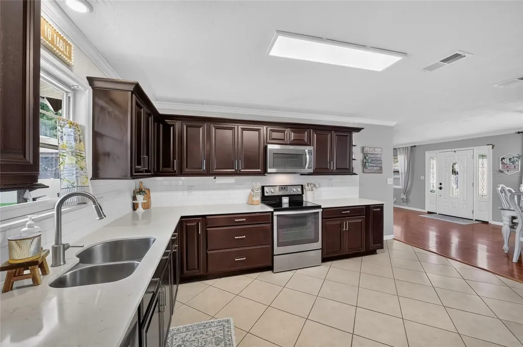 1861 SE 56th Court Ocala FL 34480