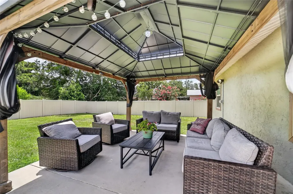 1861 SE 56th Court Ocala FL 34480