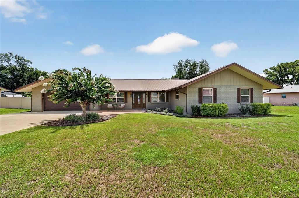 1861 SE 56th Court Ocala FL 34480