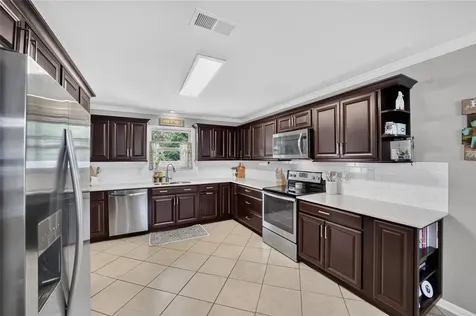 1861 SE 56th Court Ocala FL 34480