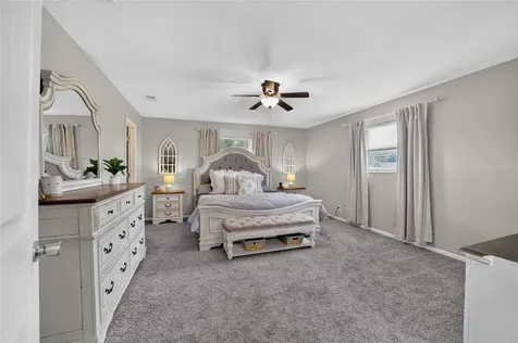 1861 SE 56th Court Ocala FL 34480