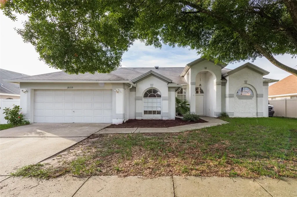 28739 Cottagewood Drive Wesley Chapel FL 33545