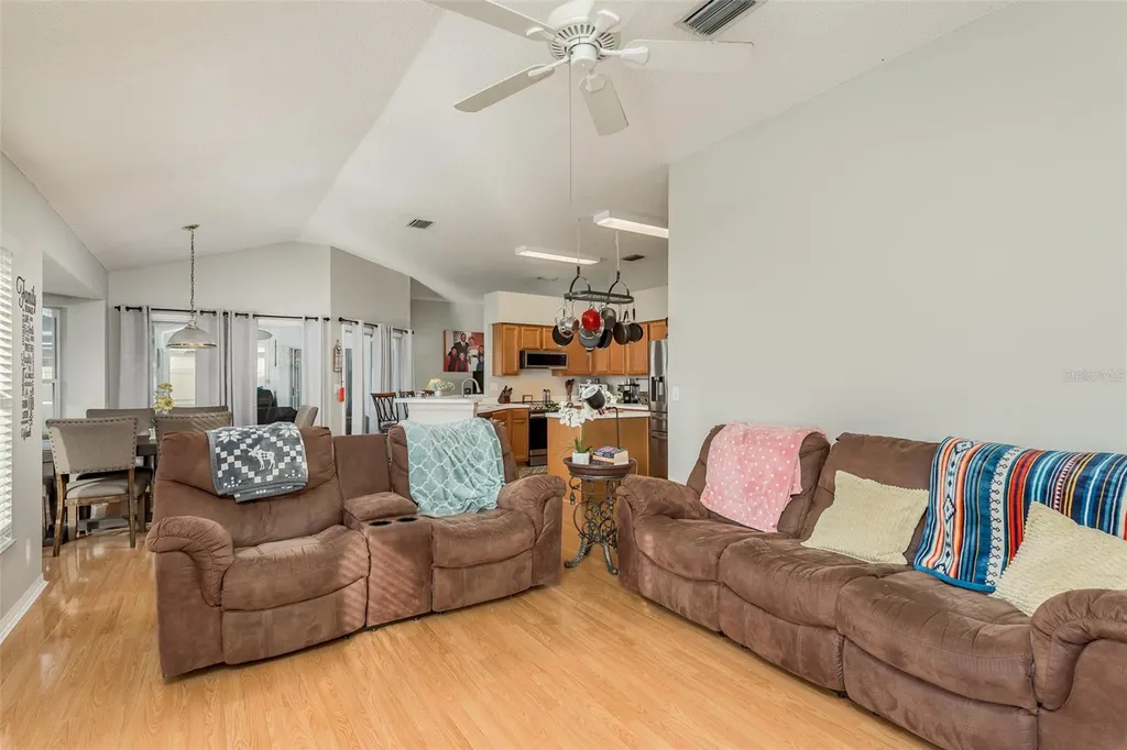 28739 Cottagewood Drive Wesley Chapel FL 33545