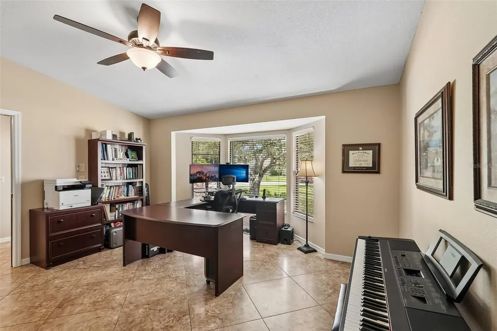 3941 Kingston Drive Sarasota FL 34238