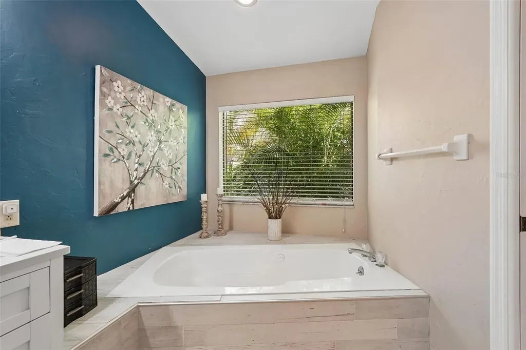 3941 Kingston Drive Sarasota FL 34238