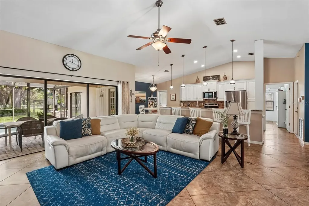 3941 Kingston Drive Sarasota FL 34238