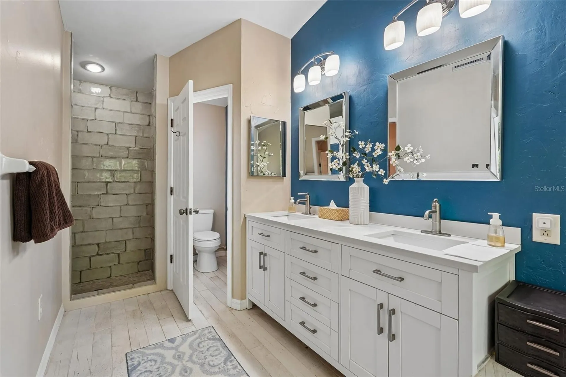 3941 Kingston Drive Sarasota FL 34238