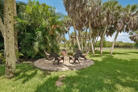 3941 Kingston Drive Sarasota FL 34238