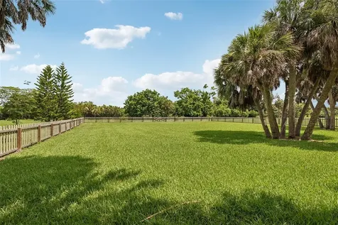 3941 Kingston Drive Sarasota FL 34238